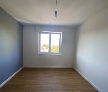 Location Appartement 3 pièces 70m² ST LOUIS 68300 - Photo 2