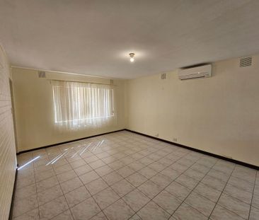 Delightful 2-Bedroom, 1-Bathroom Unit *Open Thurs 18th Dec 4.30 to ... - Photo 3