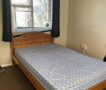 1 bedroom semi-detached house to rent - Photo 5