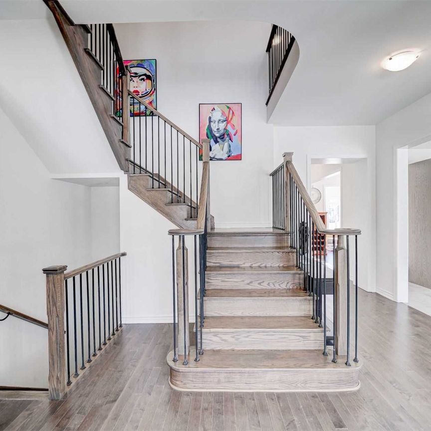 For Lease - 2 Valleo Street, Georgina, Ontario - Photo 1