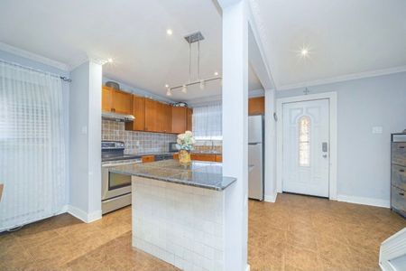 For Lease - 19 Gatsby Square Unit# Room 1, Brampton, Ontario - Photo 2