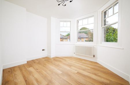 4 Bed Semi-Detached House, Lanercost Road, SW2 - Photo 3