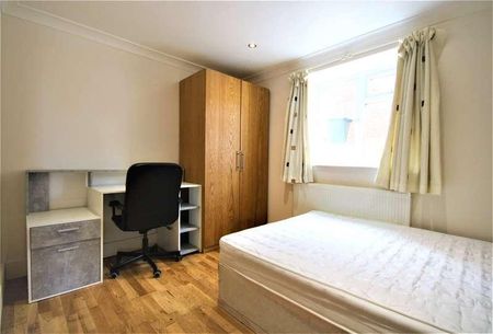 Tilehurst Road, Reading, Berkshire, RG30 - Photo 2