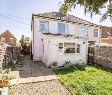 3 bedroom semi-detached house to rent - Photo 5
