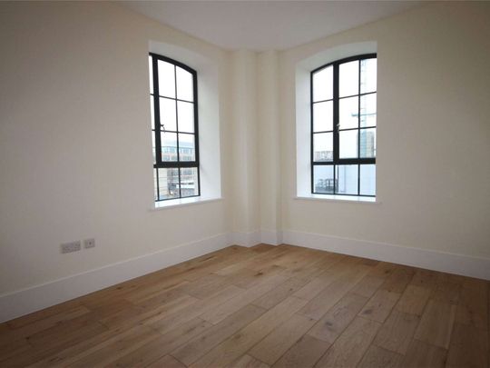 An impressive two bedroom duplex apartment - Photo 1