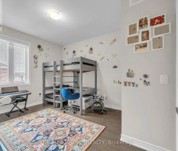 126 BLACKWELL CRESCENT - Photo 6