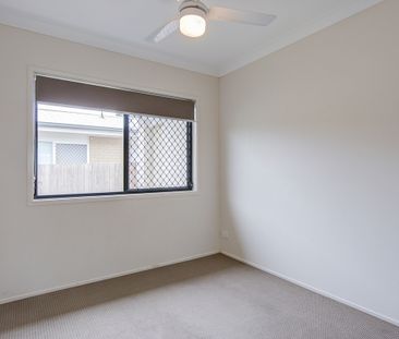 Quiet 4 Bedroom Family Home in Great Pacific Pines Location! - Photo 2