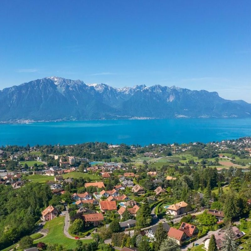 Appartement 3.5 pièces à CHF 2'550.-/mois charges comprises - Photo 1