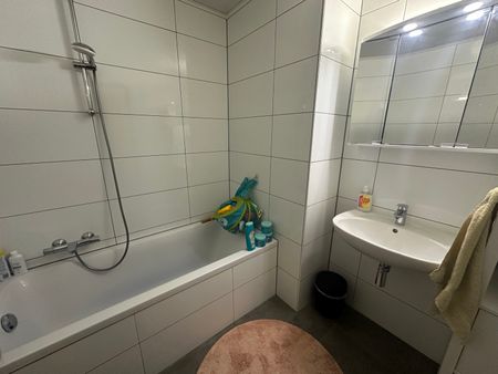 Instapklaar drieslaapkamerappartement in centrum Tessenderlo - Foto 2