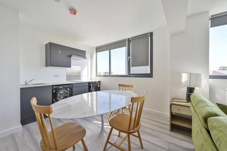 Studio to rent - Photo 4