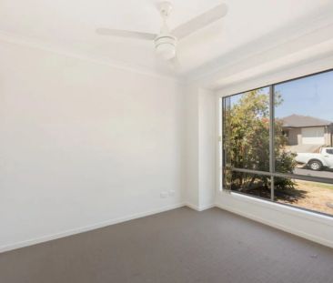 Location Location Location! - Photo 2