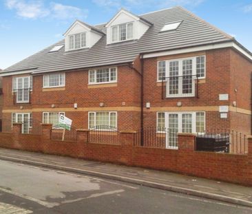 2 bedroom Flat To Let - Photo 6