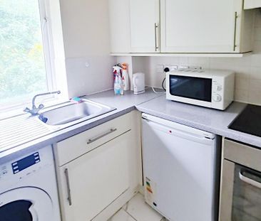 4 bedroom house share to rent - Photo 4