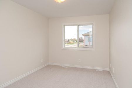 For Lease - 1 Miramichi Street, Belleville, Ontario - Photo 4