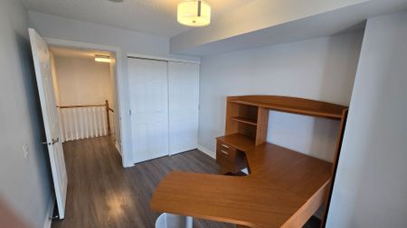 For Lease - 1720 Eglinton Avenue Unit# 612, Toronto, Ontario - Photo 3