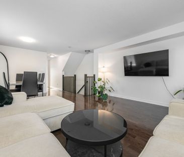 For Lease - 2391 Esprit Drive, Orleans - Cumberland and Area, Ontario - Photo 2