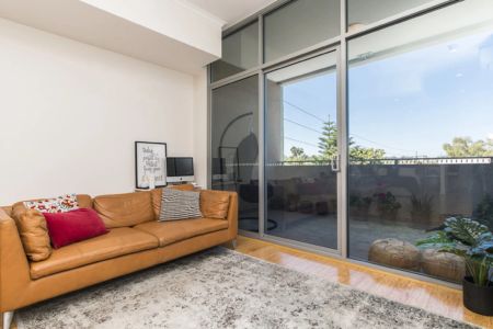 4/3 Silas Street, - Photo 3
