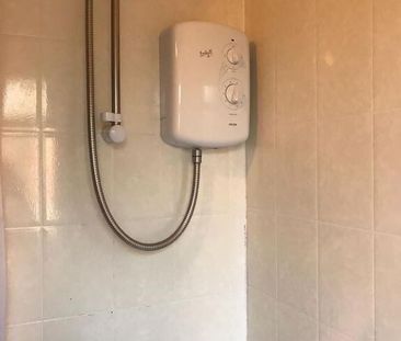 9 St Judes Crescent, Belfast, BT7 2GW - Photo 5