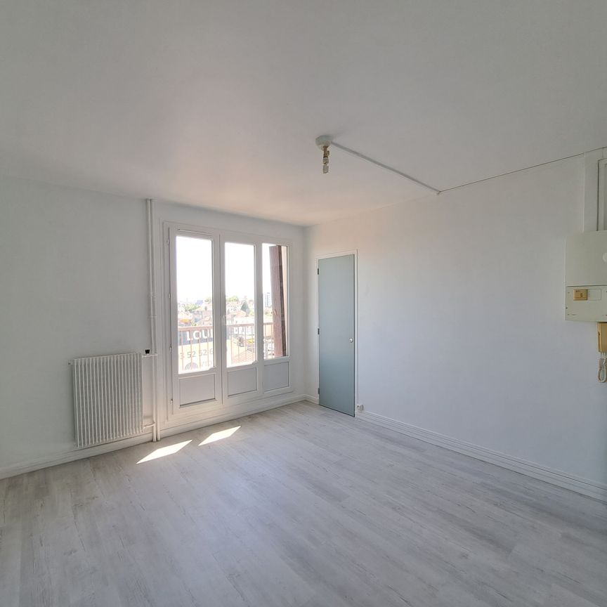 Location Appartement 2 pièces 34m² TROYES 10000 - Photo 1