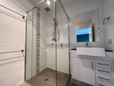 11/29 State Circle, Deakin ACT 2600 - Apartment For Rent | Domain - Photo 5