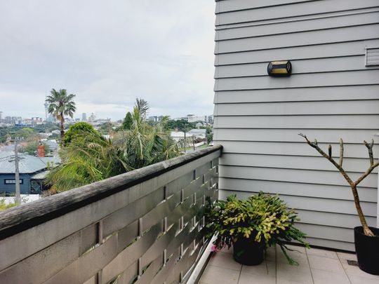 Light-Filled Two-Bedroom Apartment with Stunning Views & Unbeatable Location - Photo 1