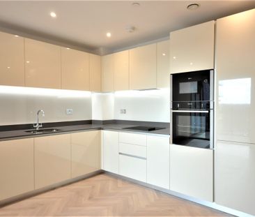 Pegler Square, Kidbrooke Village, London, SE3 9GL - Photo 5