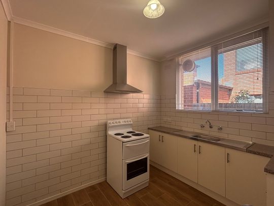 3/2 Howson Street, Brunswick West VIC 3055 - Photo 1