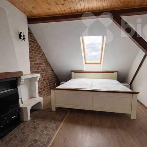 Pronájem prostorného bytu 1+kk v Suchém Vrbném v Českých Budějovicích - Fotografie 1