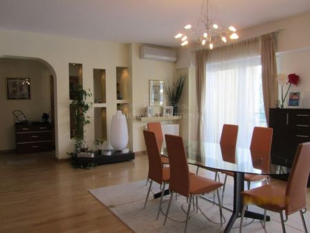 Elegant Three Bedrooms Duplex across Herastrau Park, Herastrau - Photo 3
