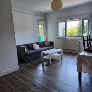 Location Appartement à ST MARTIN D HERES - Photo 2