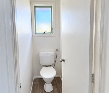 22 Wakelin Road, Mangere East, Auckland - Photo 3