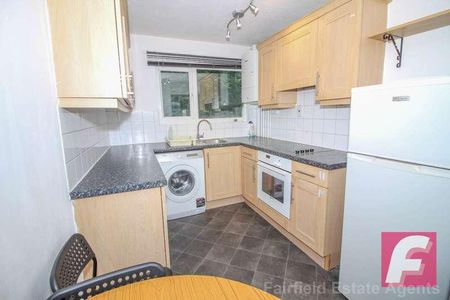 Gibbs Couch, Carpenders, WD19 - Photo 4