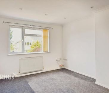 2 bedroom semi-detached house to rent - Photo 2