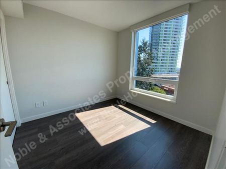 8238 Lord Street 608 Vancouver - Photo 2