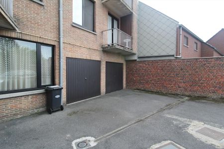 APPARTEMENT MET 2 SLAAPKAMERS, TERRAS EN GARAGEBOX VLAKBIJ CENTRUM - Foto 5