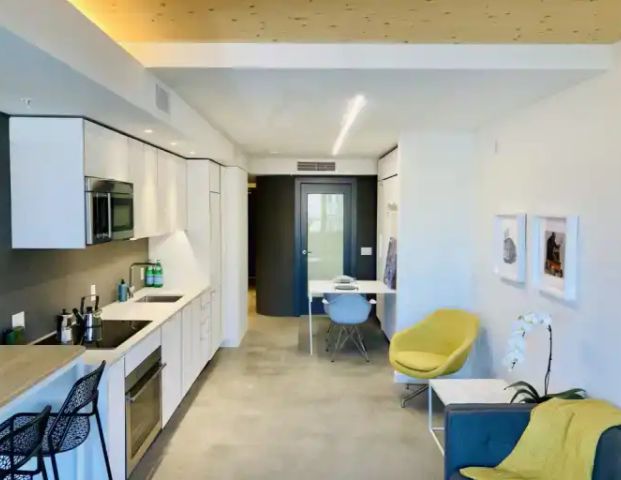 Top Floor, Corner Studio with Mountain Views in Mt. Pleasant | 550 East Broadway, Vancouver - Photo 1