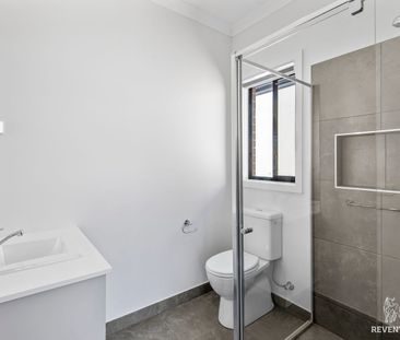 "Freshly Completed Family Home Packed with Upgrades" - Photo 5