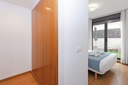 Carrer de Cavite, Valencia, Valencian Community 46011 - Photo 5