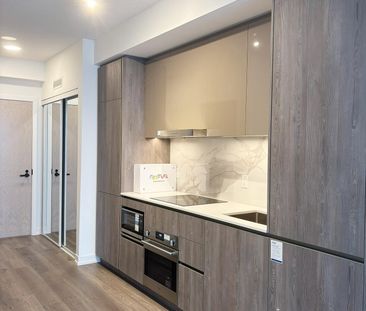 For Lease - 8 Interchange Way Unit# 4211, Vaughan, Ontario - Photo 1