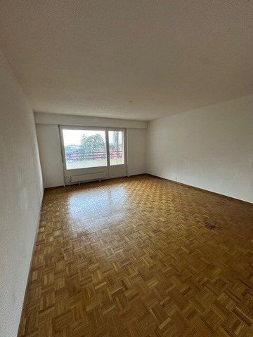 Location courte durée - 4.0 pièces au 3ème étage - Photo 3