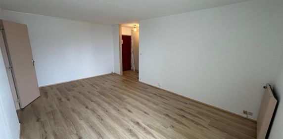 Location Appartement 2 pièces 44m² GRADIGNAN 33170 - Photo 2