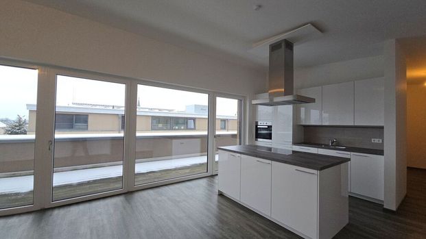 Stilvolle 2-Zimmer-Wohnung mit Balkon, Einbauküche und hochwertiger Ausstattung - Photo 1