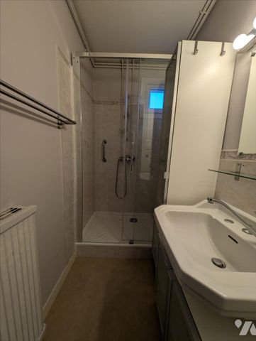 Appartement de type 3 proche commodités Valence - Photo 4