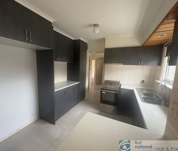 6 Black Court, Noble Park - Photo 6