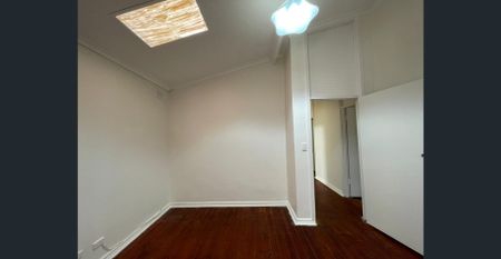 Large Family Home ! - Photo 4