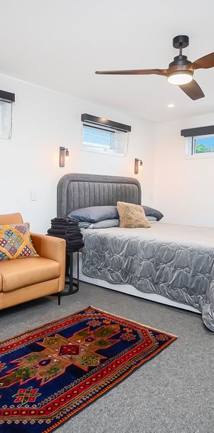 Renovated & Fully Furnished 1-Bedroom Flat - Photo 1