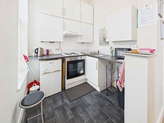 1 bedroom apartment to rent - Photo 1