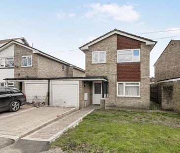 4 bedroom detached house to rent - Photo 4