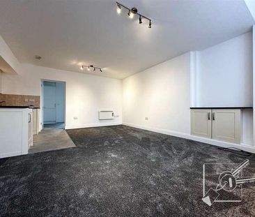 Central Avenue, Gravesend, DA12 - Photo 6