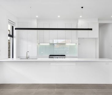 4a Henty St, Murrumbeena VIC 3163 - Townhouse For Rent | Domain - Photo 6